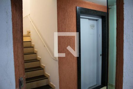 Apartamento à venda com 216m², 4 quartos e 3 vagasÁrea comum elevador