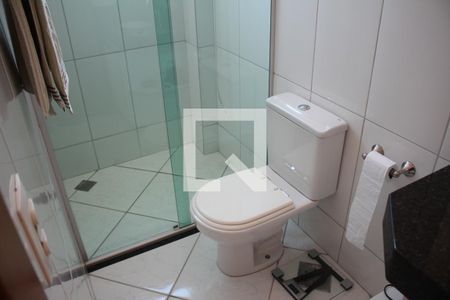 Apartamento à venda com 216m², 4 quartos e 3 vagasBanheiro Quarto 3