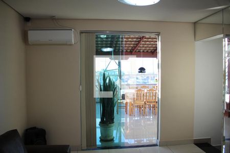 Sala 2 de apartamento para alugar com 4 quartos, 216m² em Eldorado, Contagem