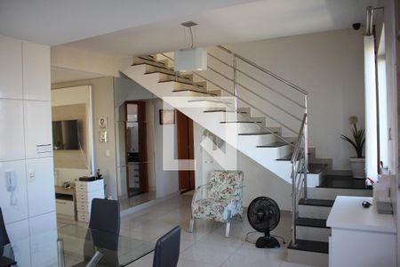 Apartamento à venda com 216m², 4 quartos e 3 vagasCozinha