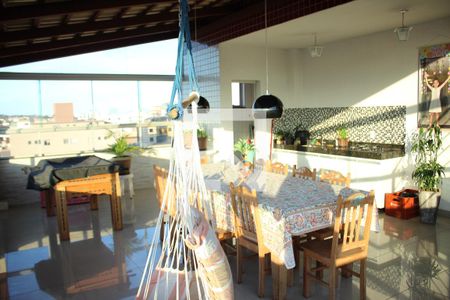 Apartamento à venda com 216m², 4 quartos e 3 vagasVaranda 1