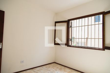 Casa à venda com 110m², 4 quartos e 2 vagasQuarto 3