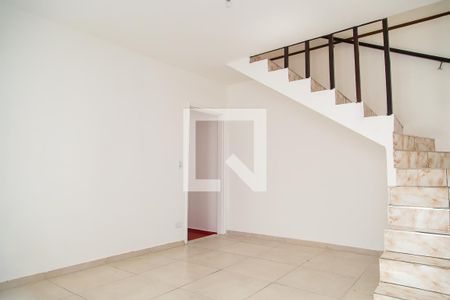 Sala 2 de casa à venda com 4 quartos, 110m² em Vila Fachini, São Paulo
