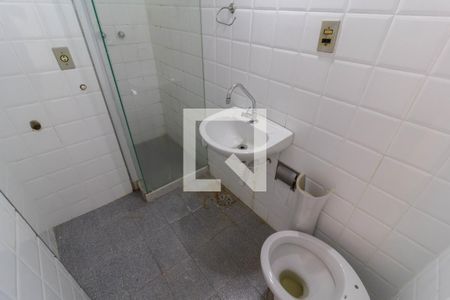 Banheiro  de kitnet/studio para alugar com 1 quarto, 26m² em Glória, Rio de Janeiro