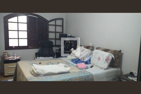 Casa à venda com 5 quartos, 295m² em Ferrazópolis, São Bernardo do Campo