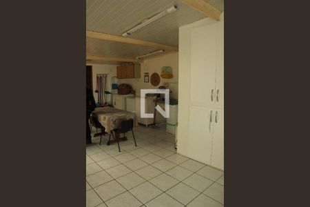 Casa à venda com 5 quartos, 300m² em Vila Guarará, Santo André