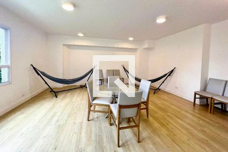 Apartamento à venda com 63m², 2 quartos e 1 vagaÁrea comum