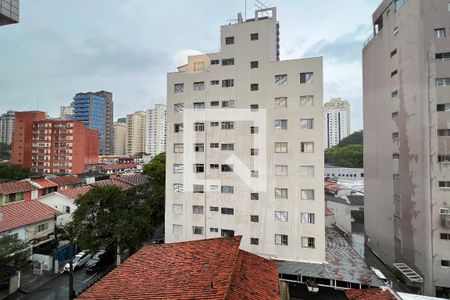 Vista de apartamento à venda com 2 quartos, 63m² em Vila Olímpia, São Paulo