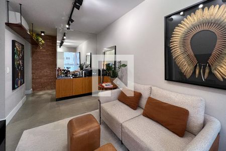 Sala de apartamento à venda com 2 quartos, 63m² em Vila Olímpia, São Paulo