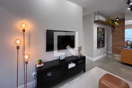 Sala de apartamento à venda com 2 quartos, 63m² em Vila Olímpia, São Paulo