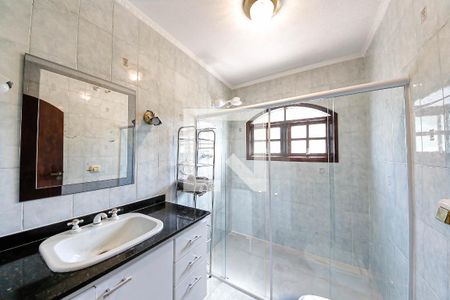 Casa à venda com 246m², 3 quartos e 3 vagasBanheiro da Suíte