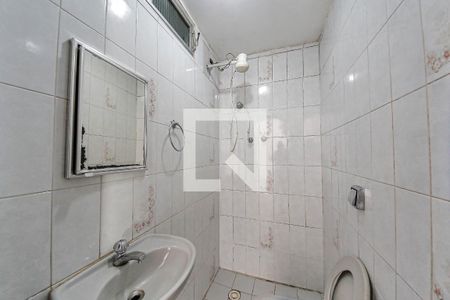 Casa à venda com 246m², 3 quartos e 3 vagasBanheiro 2