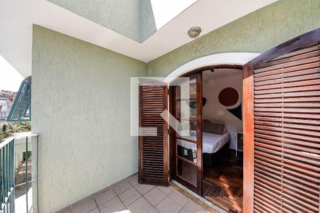 Casa à venda com 246m², 3 quartos e 3 vagasVaranda Quarto 1