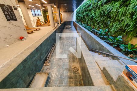 Studio à venda com 25m², 1 quarto e sem vagaÁrea comum - Piscina