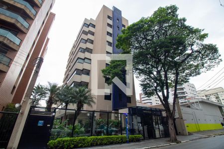 Apartamento para alugar com 140m², 3 quartos e 3 vagas Apartamento para alugar com 140m², 3 quartos e 3 vagasFachada