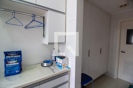 Apartamento para alugar com 140m², 3 quartos e 3 vagas Apartamento para alugar com 140m², 3 quartos e 3 vagasÁrea de Serviço