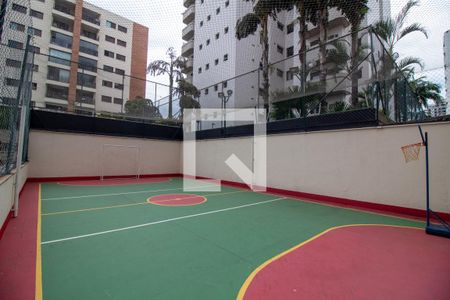 Apartamento para alugar com 140m², 3 quartos e 3 vagas Apartamento para alugar com 140m², 3 quartos e 3 vagasÁrea comum - Quadra