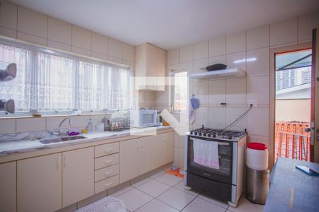 Casa à venda com 194m², 4 quartos e 2 vagasCozinha