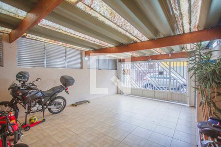 Casa à venda com 194m², 4 quartos e 2 vagasGaragem