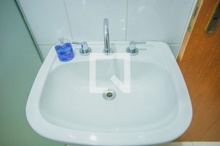 Casa à venda com 194m², 4 quartos e 2 vagasBanheiro 2