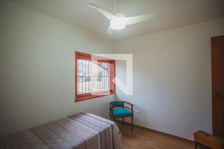 Casa à venda com 194m², 4 quartos e 2 vagasQuarto 2