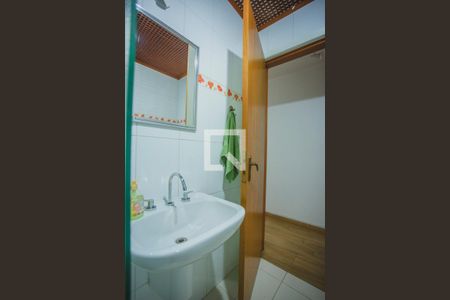 Casa à venda com 194m², 4 quartos e 2 vagasBanheiro Suíte