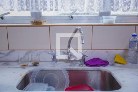 Casa à venda com 194m², 4 quartos e 2 vagasCozinha