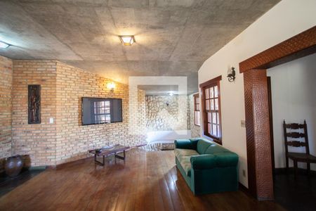Sala 1 de casa para alugar com 4 quartos, 333m² em Santa Amelia, Belo Horizonte