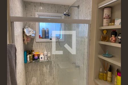 Apartamento para alugar com 88m², 1 quarto e 2 vagas Apartamento para alugar com 88m², 1 quarto e 2 vagasBanheiro da Suíte