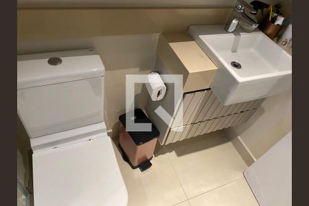 Apartamento para alugar com 88m², 1 quarto e 2 vagas Apartamento para alugar com 88m², 1 quarto e 2 vagasBanheiro da Suíte