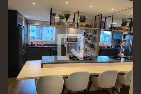 Cozinha de apartamento para alugar com 1 quarto, 88m² em Vila Guarani, São Paulo