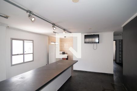 Apartamento à venda com 32m², 1 quarto e 1 vaga Apartamento à venda com 32m², 1 quarto e 1 vagaÁrea comum - Salão de festas