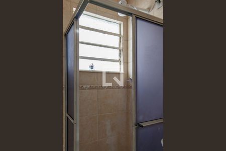 Banheiro de kitnet/studio à venda com 1 quarto, 30m² em Farroupilha, Porto Alegre