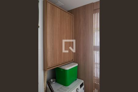 Apartamento à venda com 65m², 2 quartos e 1 vaga Apartamento à venda com 65m², 2 quartos e 1 vagaÁrea de Serviço