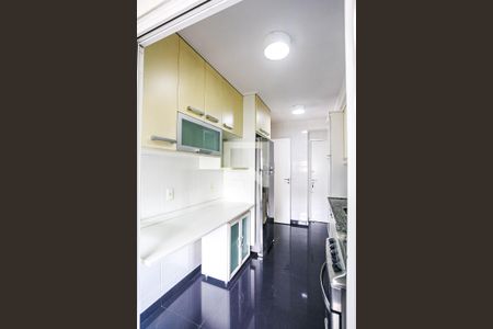 Apartamento para alugar com 98m², 3 quartos e 2 vagasCozinha