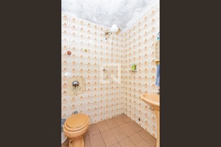 Casa à venda com 145m², 2 quartos e 2 vagas Casa à venda com 145m², 2 quartos e 2 vagasBAnheiro edicola