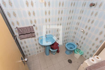 Casa à venda com 145m², 2 quartos e 2 vagas Casa à venda com 145m², 2 quartos e 2 vagasBanheiro