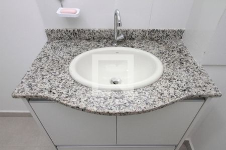 Apartamento para alugar com 52m², 1 quarto e sem vagaBanheiro