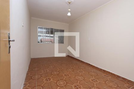 Quarto 1 de casa para alugar com 2 quartos, 80m² em Jardim Tiete, São Paulo