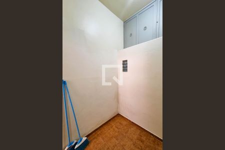 Apartamento para alugar com 118m², 3 quartos e sem vagaQuarto de Serviço