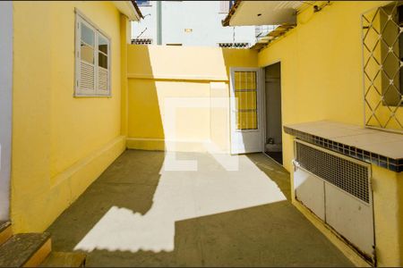 Casa à venda com 180m², 4 quartos e 2 vagasÁrea externa