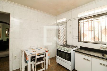 Casa à venda com 128m², 3 quartos e 2 vagasCozinha