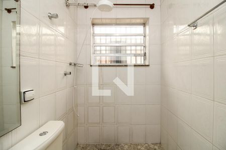 Casa à venda com 128m², 3 quartos e 2 vagasBanheiro