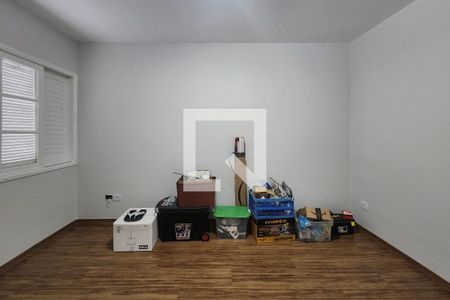 Casa para alugar com 130m², 2 quartos e 2 vagasQuarto 1