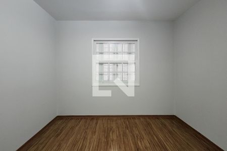 Casa para alugar com 130m², 2 quartos e 2 vagasQuarto 2