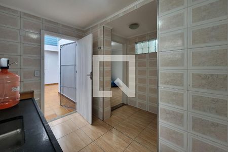 Casa para alugar com 130m², 2 quartos e 2 vagasCozinha