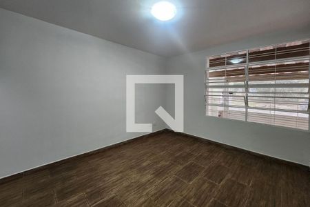 Sala de casa para alugar com 2 quartos, 130m² em Rudge Ramos, São Bernardo do Campo