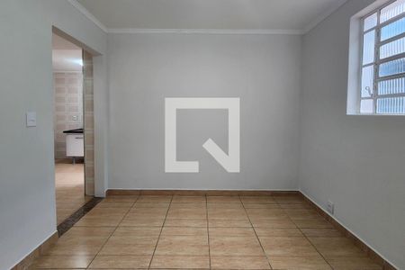Casa para alugar com 130m², 2 quartos e 2 vagasCopa/Sala de jantar