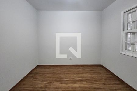 Casa para alugar com 130m², 2 quartos e 2 vagasQuarto 2