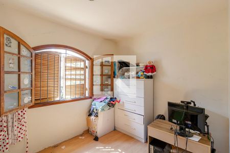 Casa à venda com 160m², 4 quartos e 2 vagas Casa à venda com 160m², 4 quartos e 2 vagasSuíte 2